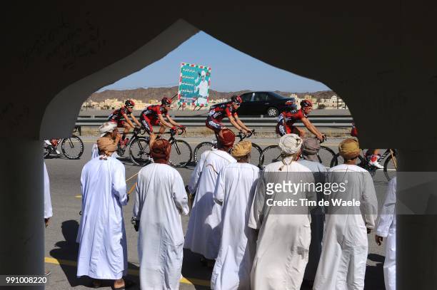 Tour Of Oman 2012, Stage 5Illustration Illustratie, Oman Public Publiek Spectators, Adam Blythe / Taylor Phinney / Michael Schar / Danilo Wyss /...