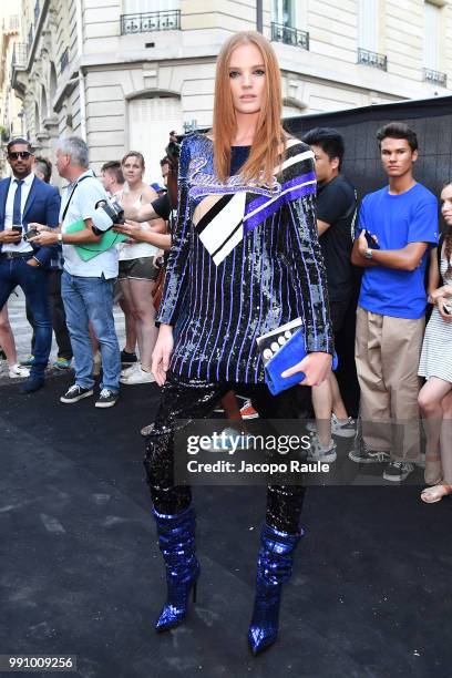 Alexina Graham arrives at the 'Vogue Foundation Dinner 2018' at Palais Galleria on July 3, 2018 in Paris, France.