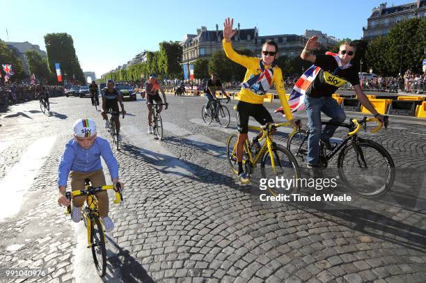99Th Tour De France 2012, Stage 20 Bradley Wiggins Yellow Jersey + Ben / Sea, Yates Sportsdirector Team Sky / Celebration Joie Vreugde, Rambouillet -...