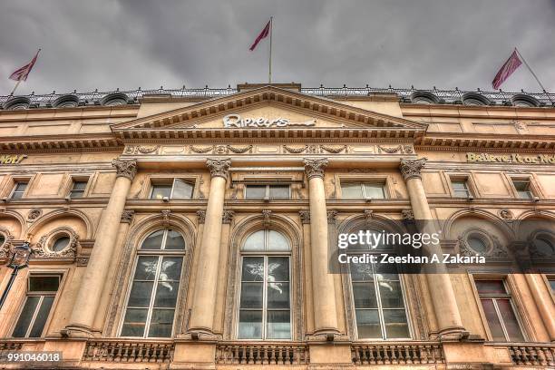 ripley's building, london - ripley stock pictures, royalty-free photos & images