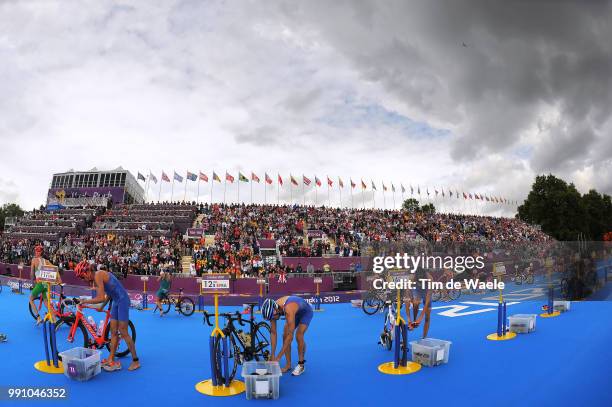 Londen Olympics, Triathlon : Men Illustration Illustratie, Laurent Vidal / Vincent Luis / David Hauss / Change Bike Velo Fiets Running Courir Lopen,...