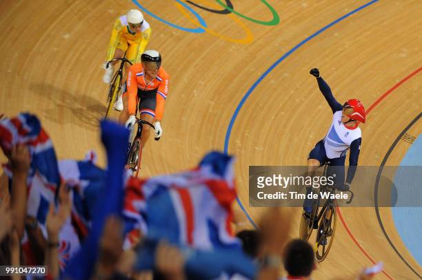 Londen Olympics, Track Cycling: Men Keirin Podium, Chris Hoy Celebration Joie Vreugde, Teun Mulder / Shane Perkins / Velodrome, Hommes Mannen, London...