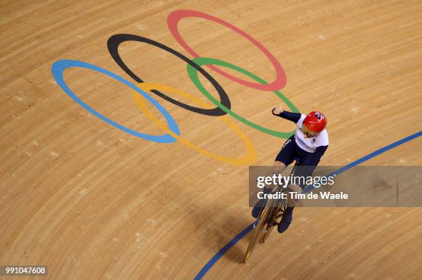 Londen Olympics, Track Cycling: Women Omnium Laura Trott Gold Medal Celebration Joie Vreugde, Velodrome, Femmes Vrouwen, London Olympic Games Jeux...