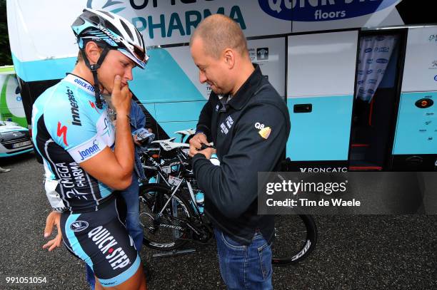 76Th Tour Of Swiss, Stage 6 Matteo Trentin / Marek Soigneur Verzorger, On Shoes Chaussures Schoenen, Team Omega Pharma Quick-Step Opqs /Wittnau -...