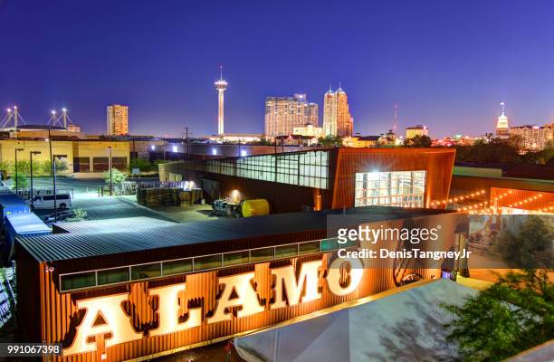 san antonio, texas - tower of the americas stock pictures, royalty-free photos & images