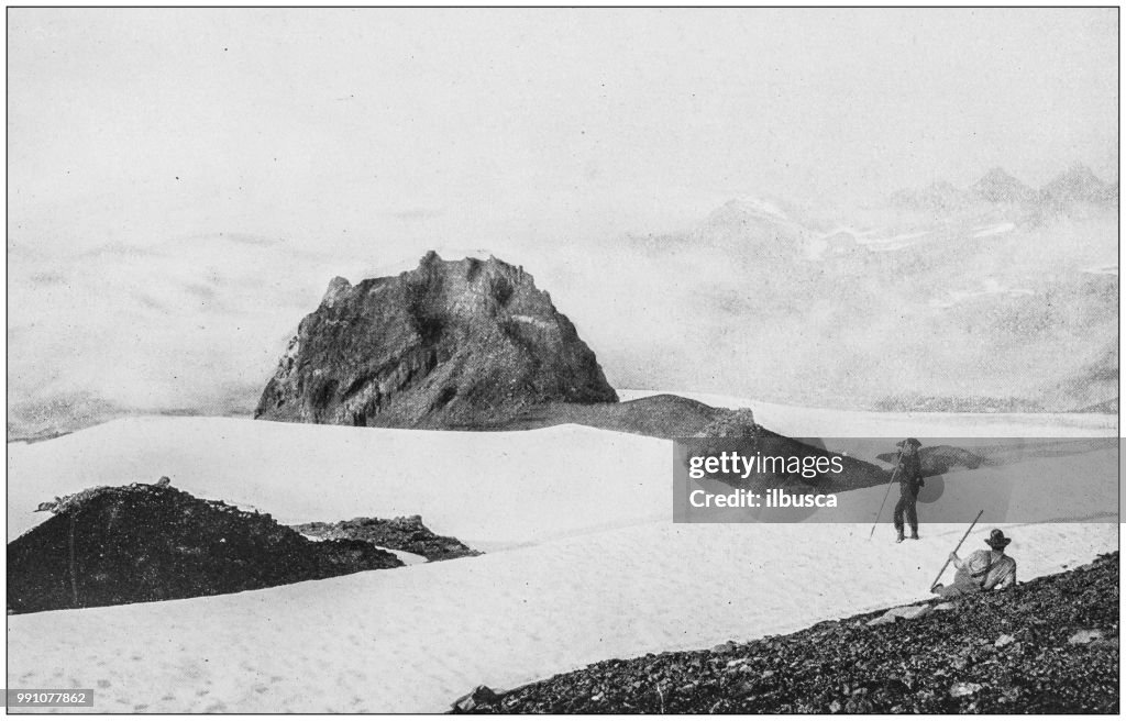 Antique photograph of America's famous landscapes: Mount Tacoma, Oregon