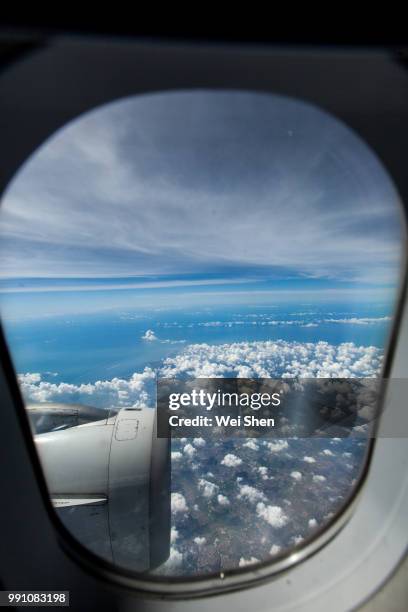 the plane aerial - wei shen ストックフォトと画像