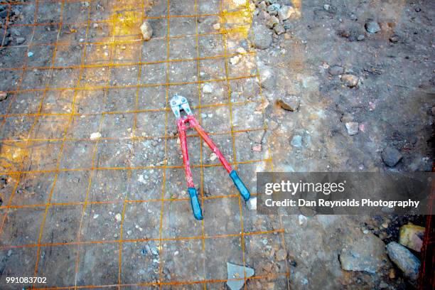 construction site - draadtang stockfoto's en -beelden