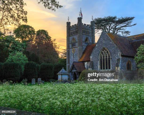 hambleden church summer evening - jim donahue stock pictures, royalty-free photos & images