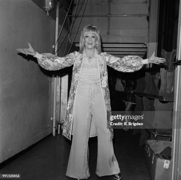 English pop singer and record producer Dusty Springfield at the London Palladium, UK, 29th January 1973.