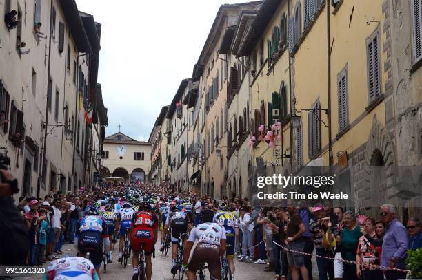 96Th Tour Of Italy 2013, Stage 9 Illustration Illustratie, Peleton Peloton, Anghiari City Ville Stad, Landscape Paysage Landschap, Sansepolcro -...