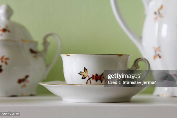 my favourite cup - saucer bildbanksfoton och bilder