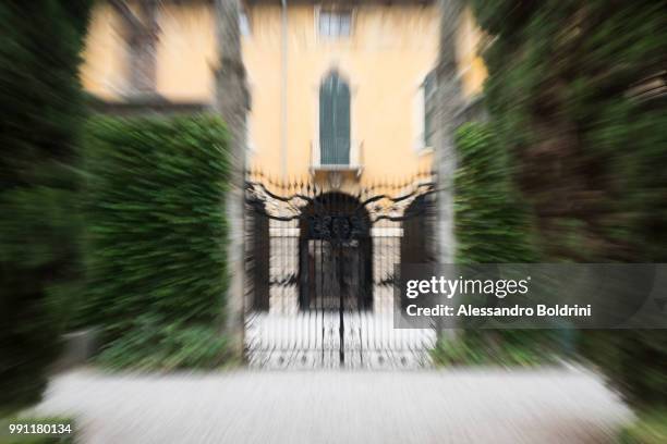 giardino giusti gate - giardino stock pictures, royalty-free photos & images