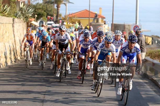 Milan - Sanremo Carlos Barredo , Sylvain Chavanel , Ricardo Nocentini , Karsten Kroon , Allan Davis , Poggio /Milaan - San Remo , Tim De Waele