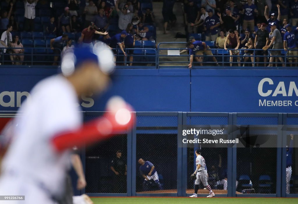 Toronto Blue Jays beat the New York Mets 8-6