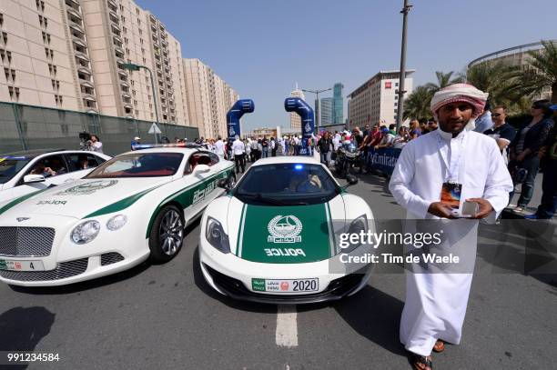 1Th Tour Of Dubai 2014, Stage 4Illustration Illustratie, Dubai Police Politie Car Voiture Auto Bugatti, Dubai - Burj Khalifa 829,8M / The Old Dubai...