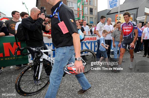 Scheldeprijs Schotenarrival, Greg Van Avermaet , Hans Van Hout Soigneur Verzorger Kine, Crash Chute Val /Antwerpen - Schoten , Tim De Waele