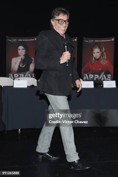 Director Benny Ibarra attends a press conference to promote the theater play "Las Arpias" at El Telon de Asfalto on July 3, 2018 in Mexico City,...