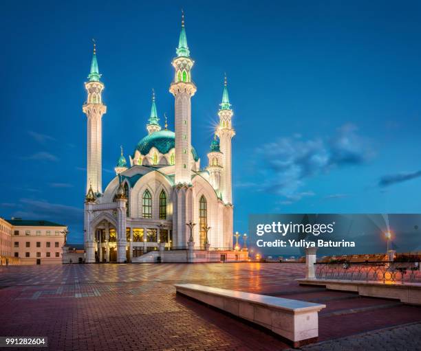 kul sharif mosque - kul sharif mosque fotografías e imágenes de stock