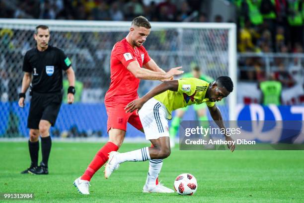 Jordan Henderson of England and Jefferson Lerma of Colombia during the 2018 FIFA World Cup Russia Round of 16 match between Colombia and England at...