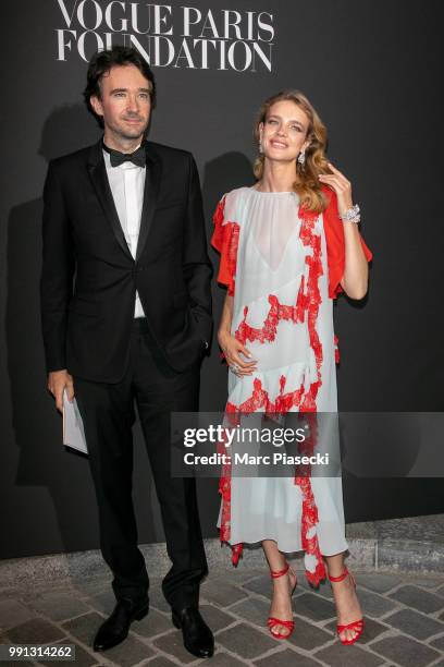 Antoine Arnault and Natalia Vodianova attend the Vogue Foundation Dinner Photocall as part of Paris Fashion Week - Haute Couture Fall/Winter...