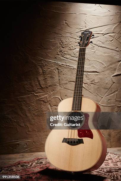 Taylor GS Mini-E acoustic bass, taken on October 25, 2017.