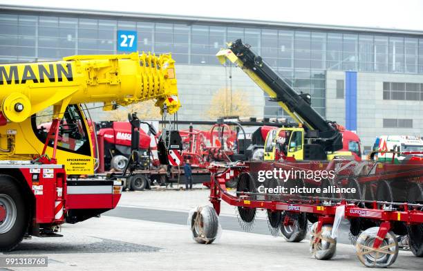 View of the agricultural fair Agritechnica in Hanover, Germany, 9 November 2017. Around 2,800 exhibitors present the newest technologies from 12 to...