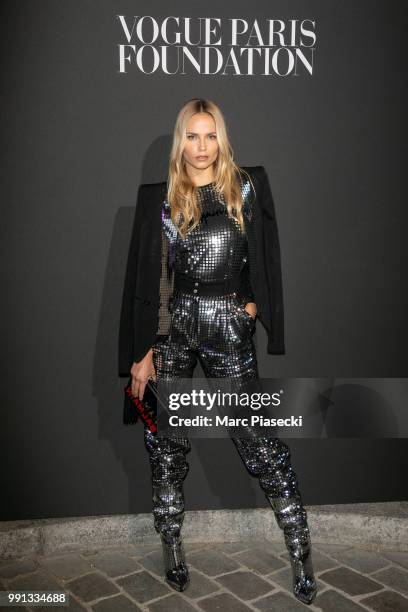 Model Natasha Poly attends the Vogue Foundation Dinner Photocall as part of Paris Fashion Week - Haute Couture Fall/Winter 2018-2019 at Musee...