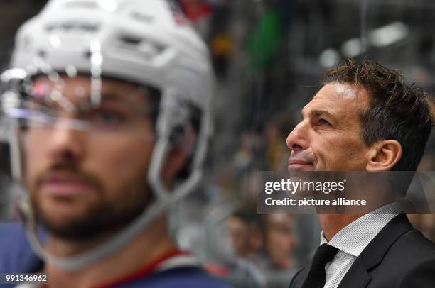 The US assistant coach Chris Chelios during the Ice hockey Deutschland Cup match between USA and Slovakia in Augsburg, Germany, 10 November 2017....