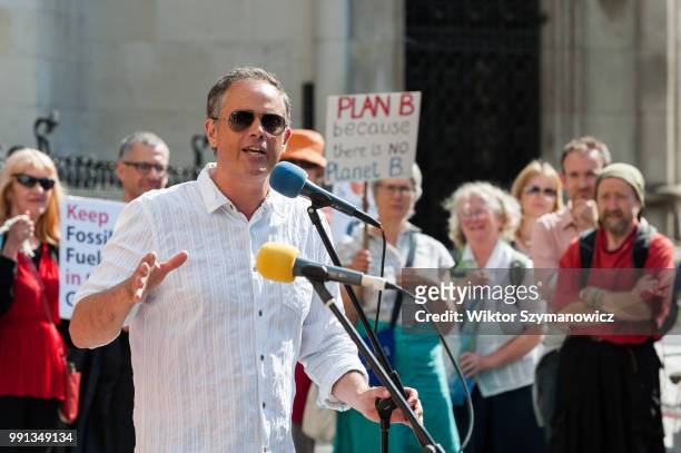 Jonathan Bartley, co-leader of the Green Party, speaks outside Royal Courts of Justice in London ahead of a hearing to seek permission to launch...
