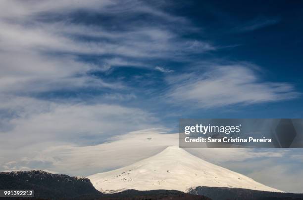 villarrica volcano - villarrica stock pictures, royalty-free photos & images