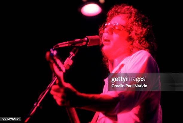 Bill Quateman performing on stage at the Ivanhoe Theater in Chicago, Illinois, March 26, 1977.