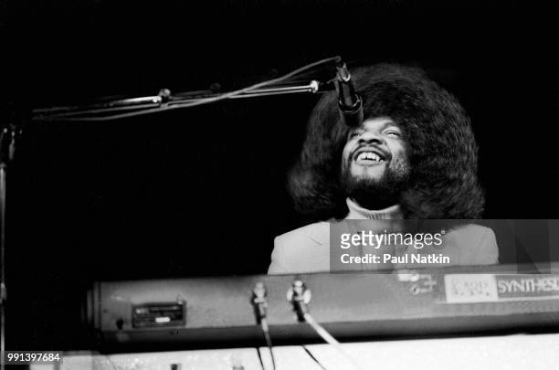 American musician Billy Preston performs on stage at the Ivanhoe Theater in Chicago, Illinois, February 19, 1977.