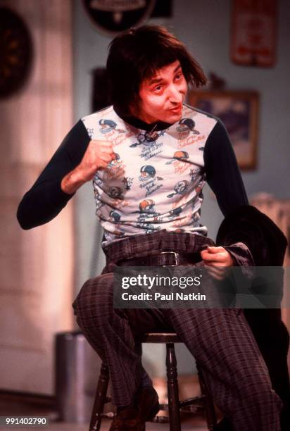 Portrait of comedian Emo Phillips at the WFLD Television in Chicago, Illinois, December 8, 1985.