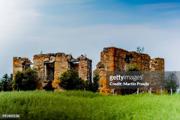 haunted house in trois-pistoles - trois stock pictures, royalty-free photos & images