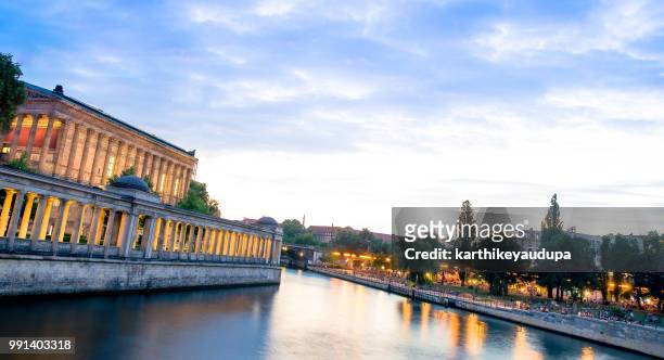 alte nationalgalerie upon spree, berlin - alte photos stock pictures, royalty-free photos & images