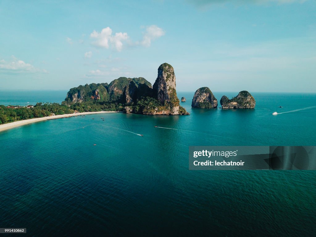 Klippen am Railay Strand, Provinz Krabi, Thailand