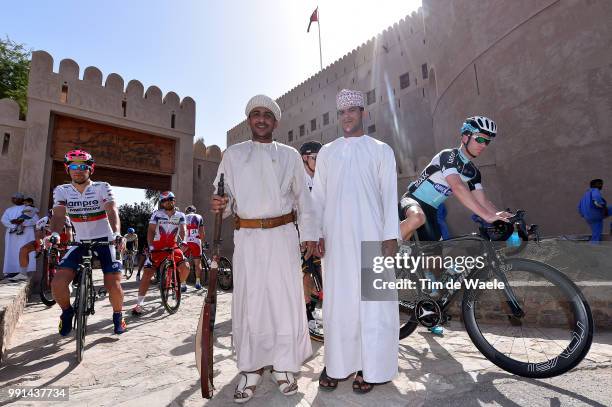 6Th Tour Of Oman 2015, Stage 2 Keisse Iljo / Oliveira Nelson / Oman Public Publiek Spectators Fans Supporters Guard Wachter, Al Hazm Castle - Al...