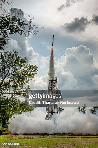 Bamboo Chinese Rockets Bamboo Rocket Lunching Into The Sky High-Res Stock Photo - Getty Images