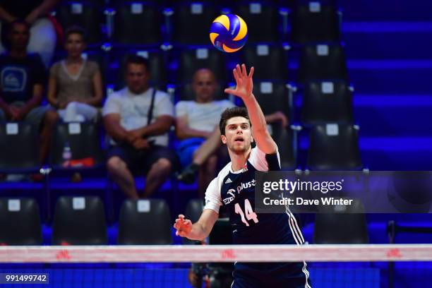 Aleksande Sliwka of Poland during the Volleyball Nations League match between Poland and Russia at Stade Pierre Mauroy on July 4, 2018 in Lille,...