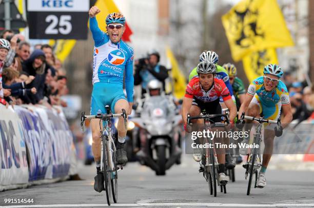 Days De Panne 2010, Stage 1Arrival, Steve Chainel Celebration Joie Vreugde, Luca Paolini / Enrico Gasparotto /Middelkerke - Oudenaarde / 3 Daagse, 3...