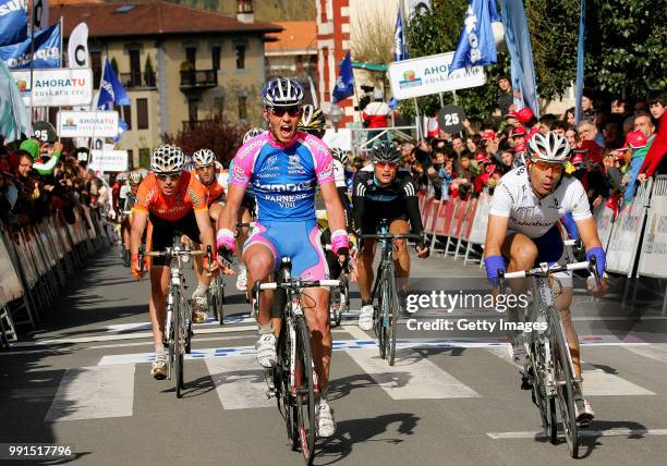 Vuelta Ciclista Al Pais Vasco 2010/ Stage 3Arrival, Francesco Gavazzi Celebration Joie Vreugde, Oscar Freire / Davide Vigano / Samuel Sanchez / Viana...