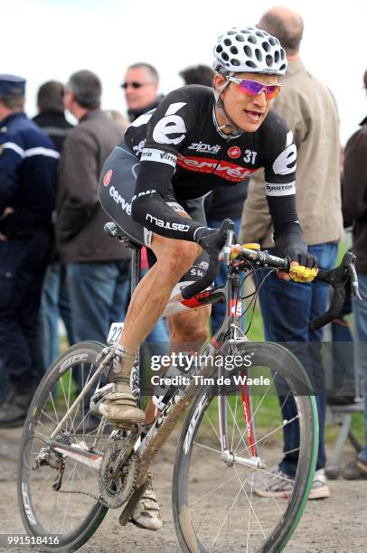 108Th Paris-Roubaix 2010Theo Bos / Compiegne - Roubaix / Parijs / Tim De Waele