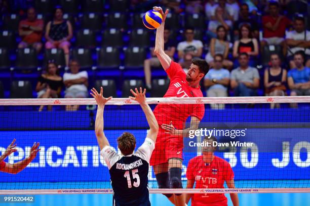 Artem Volvich of Russia during the Volleyball Nations League match between Poland and Russia at Stade Pierre Mauroy on July 4, 2018 in Lille, France.