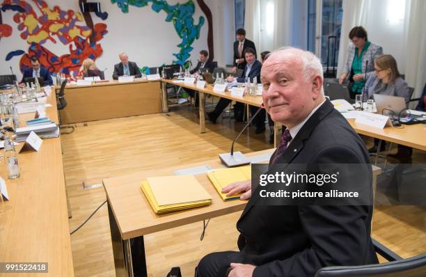 The county commissioner of Dingolfing-Landau, Heinrich Trapp, partakes in a session of the Special committee "Bayern Ei" at the Bavarian parliament...