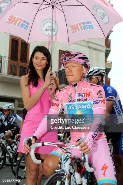 93Th Giro D'Italia 2010, Stage 11 Illustration Illustratie Start Depart, Alexandre Vinokourov Pink Jersey/Lucera - L'Aquila /Tour Of Italy, Ronde Van...