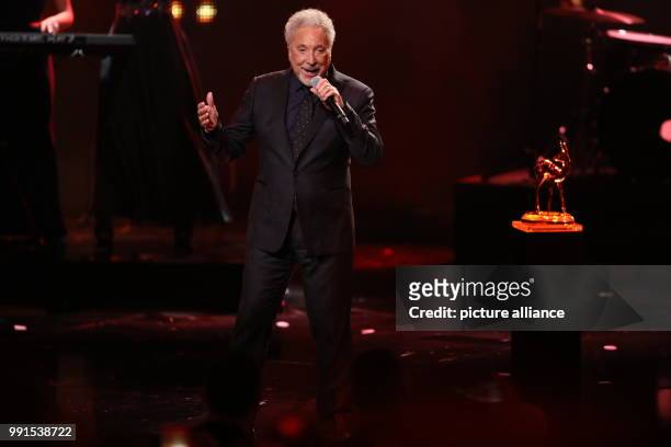 The award winner in the category "Legend", the British singer Tom Jones, can be seen on stage during the awards ceremony of the 69th edition of the...