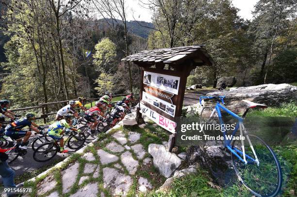 109Th Il Lombardia 2015Illustration Illustratie/ Peloton Peleton/ Landscape Paysage/ Bike/ Colma Di Sormano 1124M/ Bergamo - Como /Ronde Giro Tour Of...