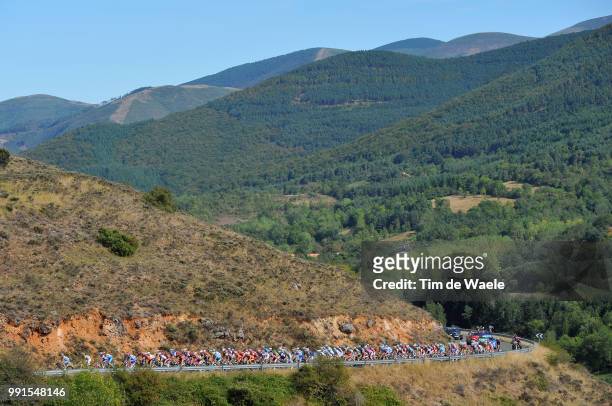 65Th Tour Of Spain 2010, Stage 13Illustration Illustratie, Peleton Peloton, Alto De Pradilla / Mountains Montagnes Bergen, Landscape Paysage...