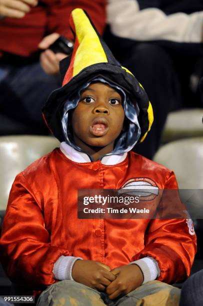 Belgium - Austriaillustration Illustratie, Supporters Fans Public Publiek Spectators, Uefa Euro 2012 Qualification, Autriche Oostenrijk / Tim De Waele